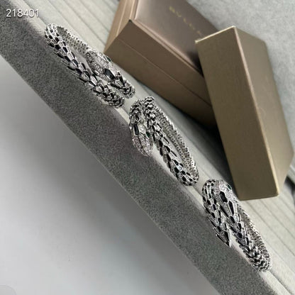 [⭐Seralia]NEW OBSIDIAN & DIAMOND SERPENT BRACELET
