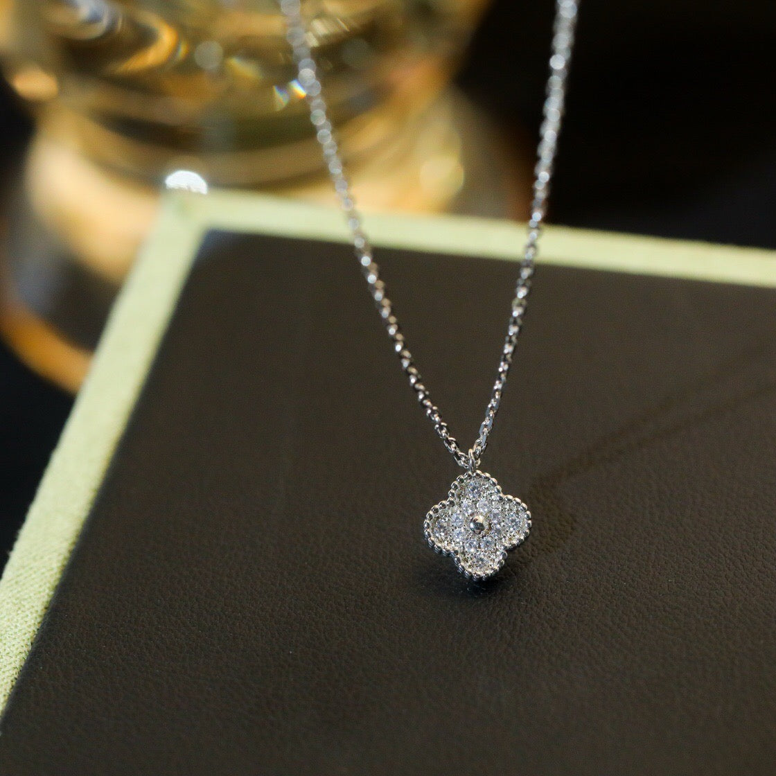 [⭐Seralia]CLOVER MINI 9.5MM PENDANT DIAMOND NECKLACE