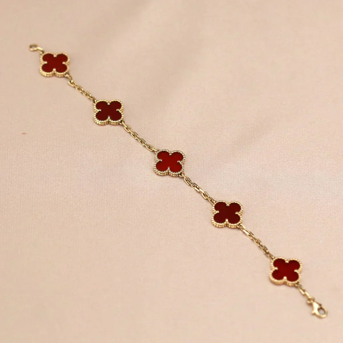 [⭐Seralia] CLOVER 5 MOTIF RED CORNELIAN BRACELET COLLECTION