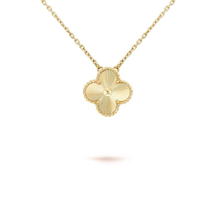 [⭐Seralia]CLOVER 15MM LASER NECKLACE