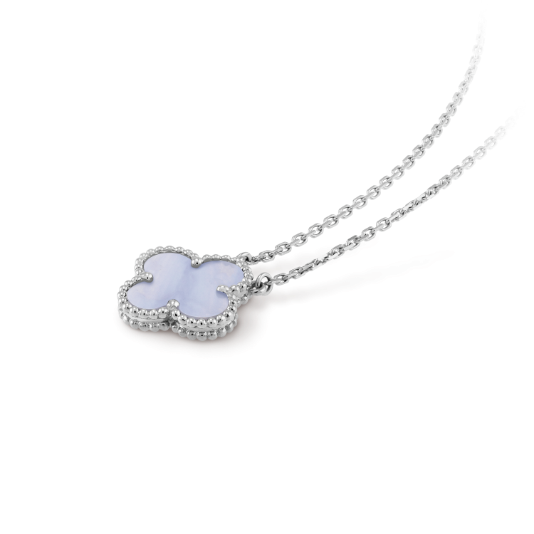 [⭐Seralia]CLOVER 15MM BLUE CHALCEDONY NECKLACE SILVER
