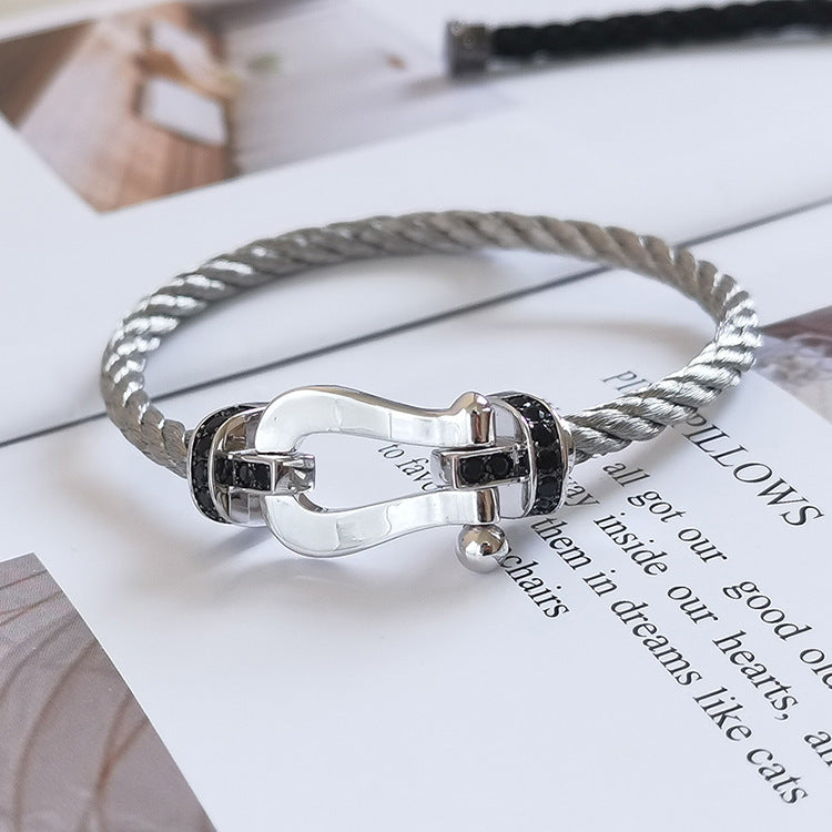 [⭐Seralia]FORCE LARGE HORSESHOE BLACK DIAMOND BRACELET SILVER