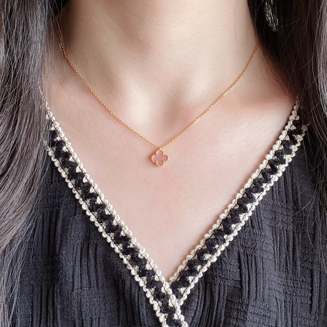 [⭐Seralia]CLOVER 15MM PINK MOTHER-OF-PEARL SINGLE FLOWER NECKLACE