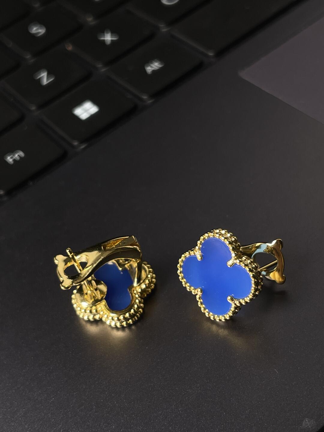 [⭐Seralia] CLOVER LARGE (20mm) 1 MOTIFS BLUE MOP STUD EARRINGS