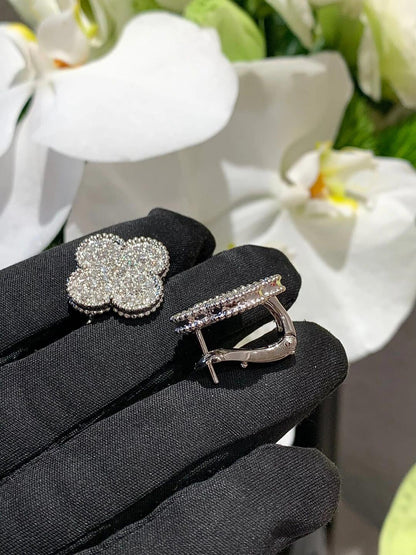 [⭐Seralia]CLOVER 20MM MOTIFS DIAMOND STUD EARRINGS SILVER