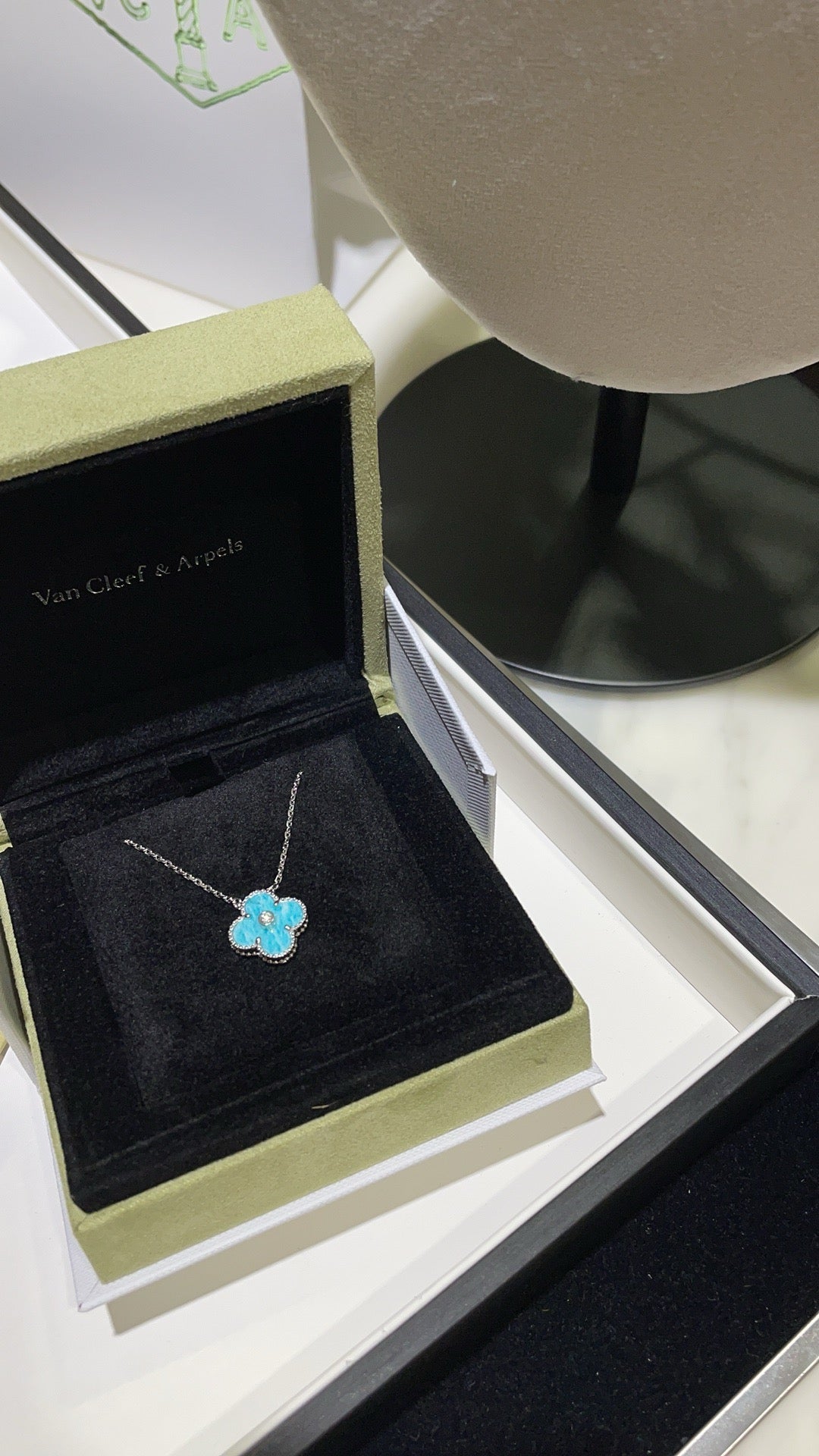 [⭐Seralia]CLOVER 15MM DIAMOND SVRES PORCELAIN  NECKLACE SILVER