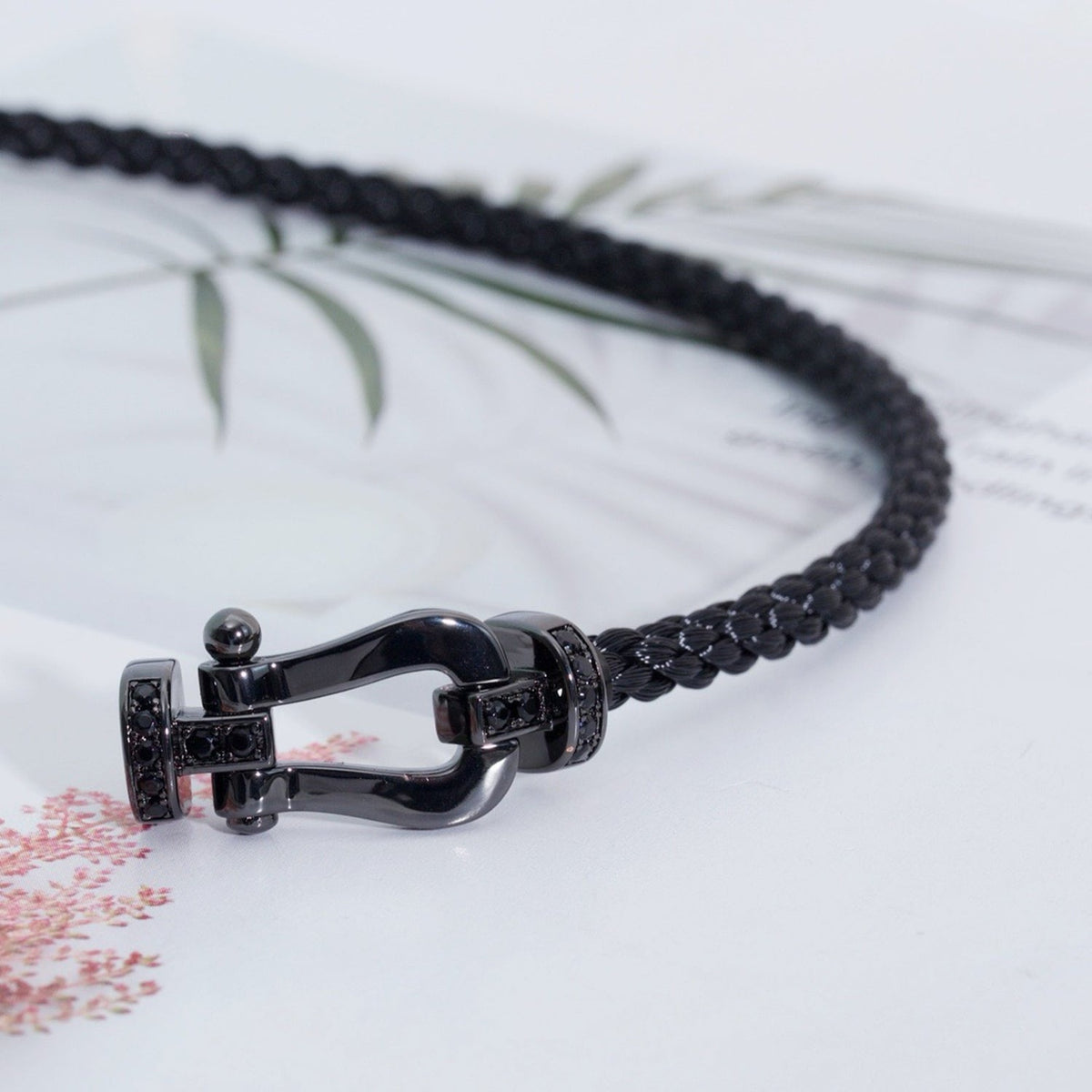 [⭐Seralia]FORCE LARGE SERIES HORSESHOE BLACK SAMURAI BRACELET