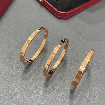 [⭐Seralia]LOVE BRACELET 4.8MM