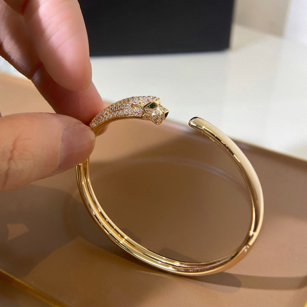 [⭐Seralia]PANTHERE HALF DIAMOND OPEN BRACELET
