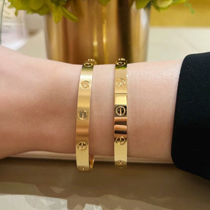 [⭐Seralia]LOVE BRACELET 6.1MM BRUSHED