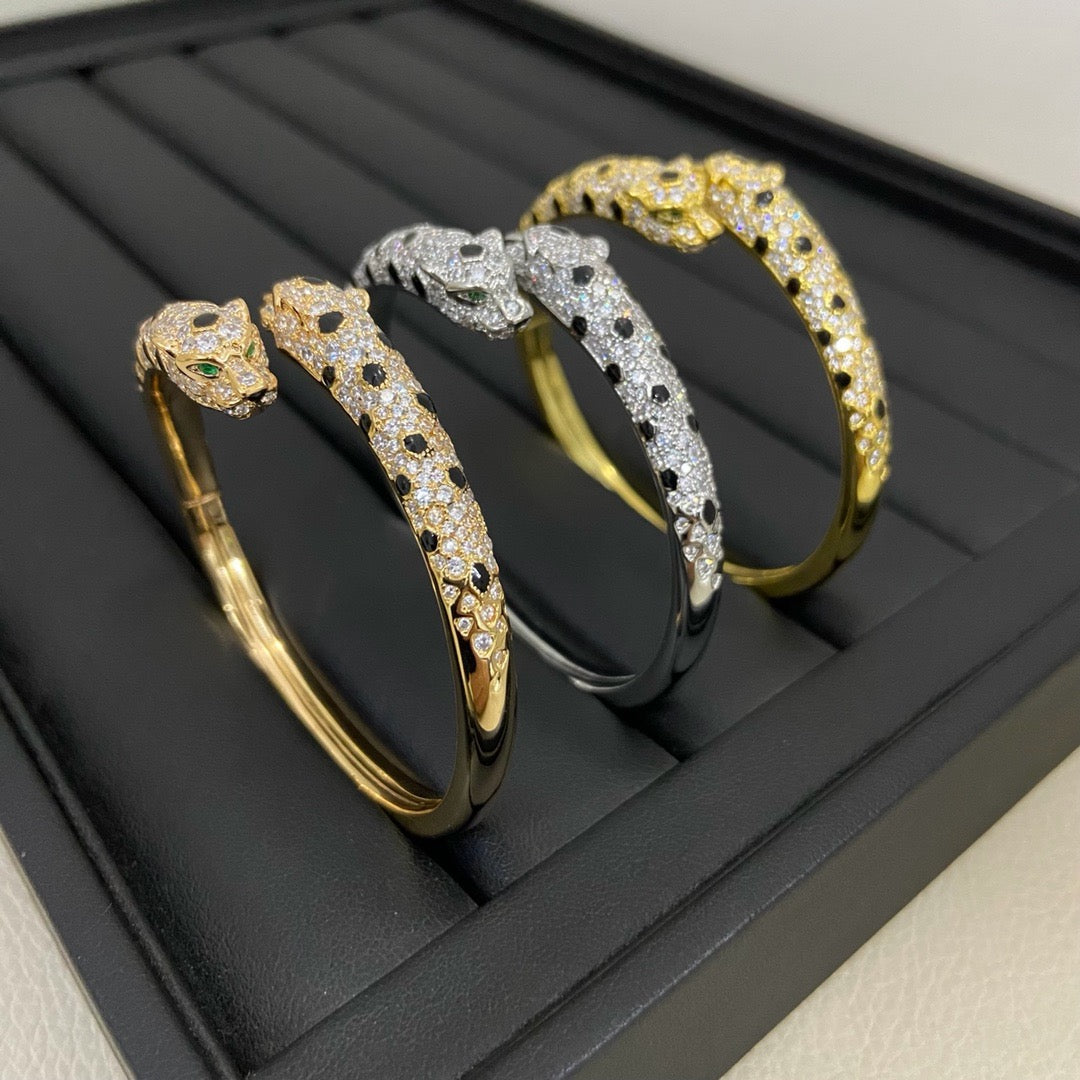 [⭐Seralia]PANTHERE DOUBLE HEADED HALF DIAMOND OPEN BRACELET