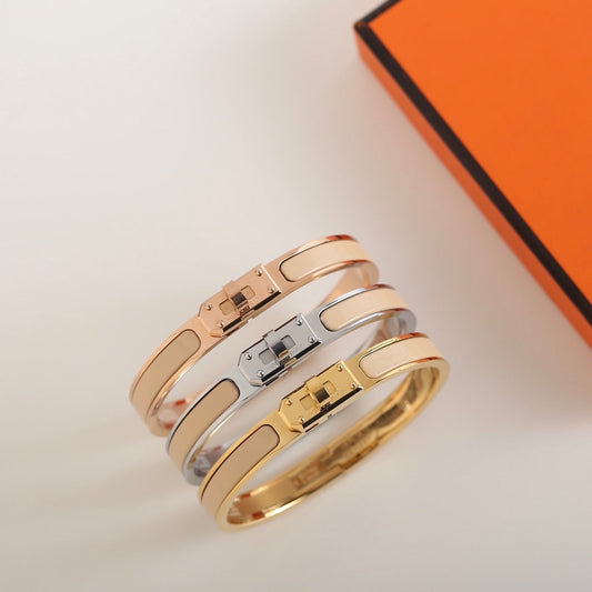 [⭐Seralia]HM KELLY BEIGE BRACELET