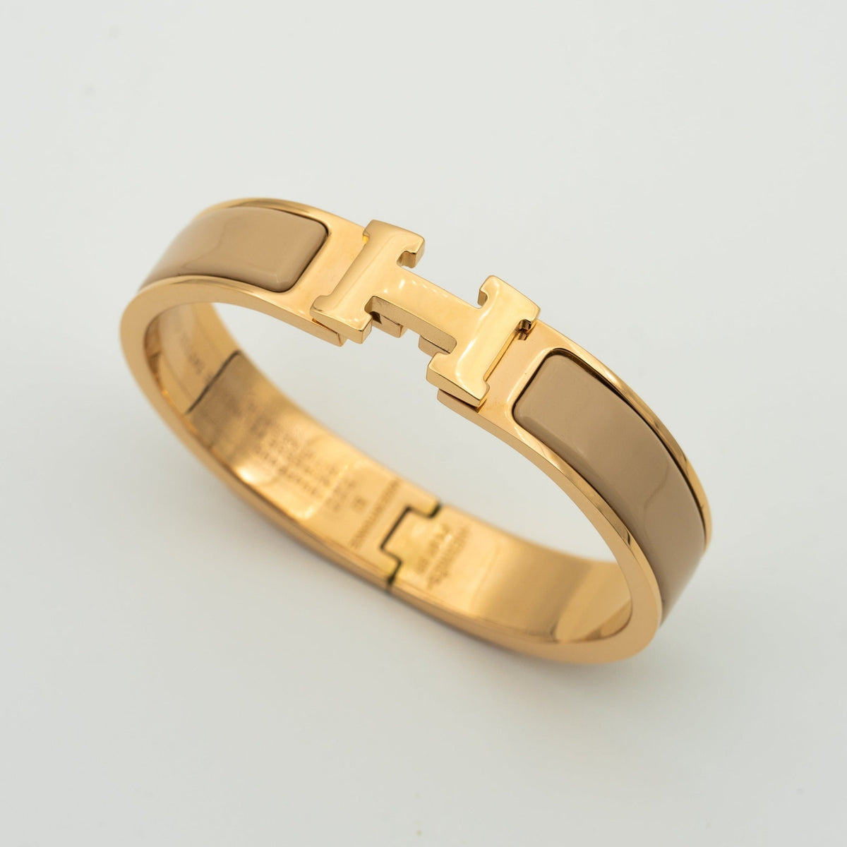 [⭐Seralia]H GREY BRACELET