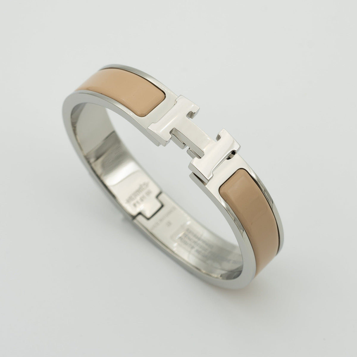 [⭐Seralia]H GREY BRACELET