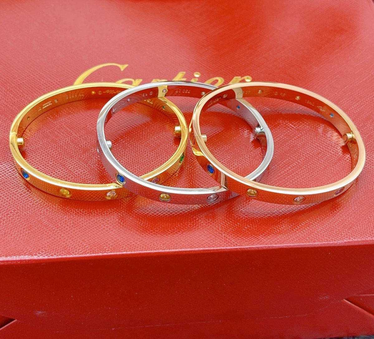 [⭐Seralia] 2026 RAINBOW LOVE BRACELET 6.1MM  10 DIAMONDS