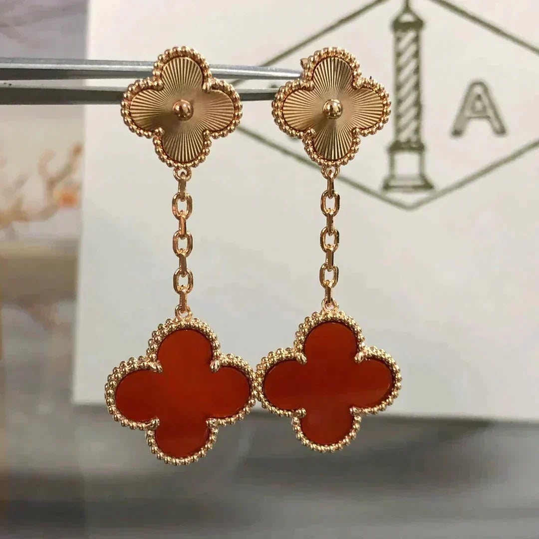 [⭐Seralia]CLOVER 2 MOTIF  LASER CARNELIAN EARRINGS