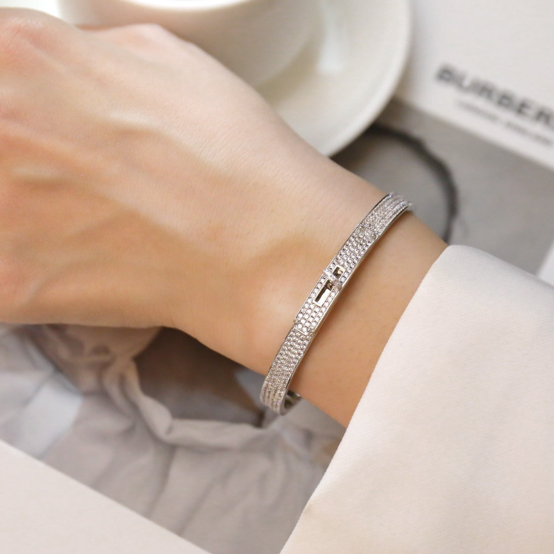 [⭐Seralia]KELLY BRACELET DIAMOND PAVED
