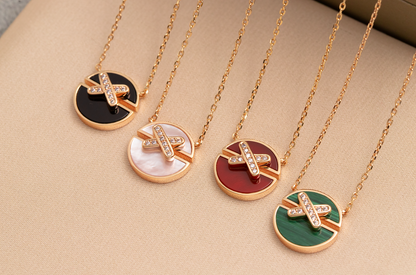 [⭐Seralia]JEUX DE PINK GOLD DIAMOND NECKLACE