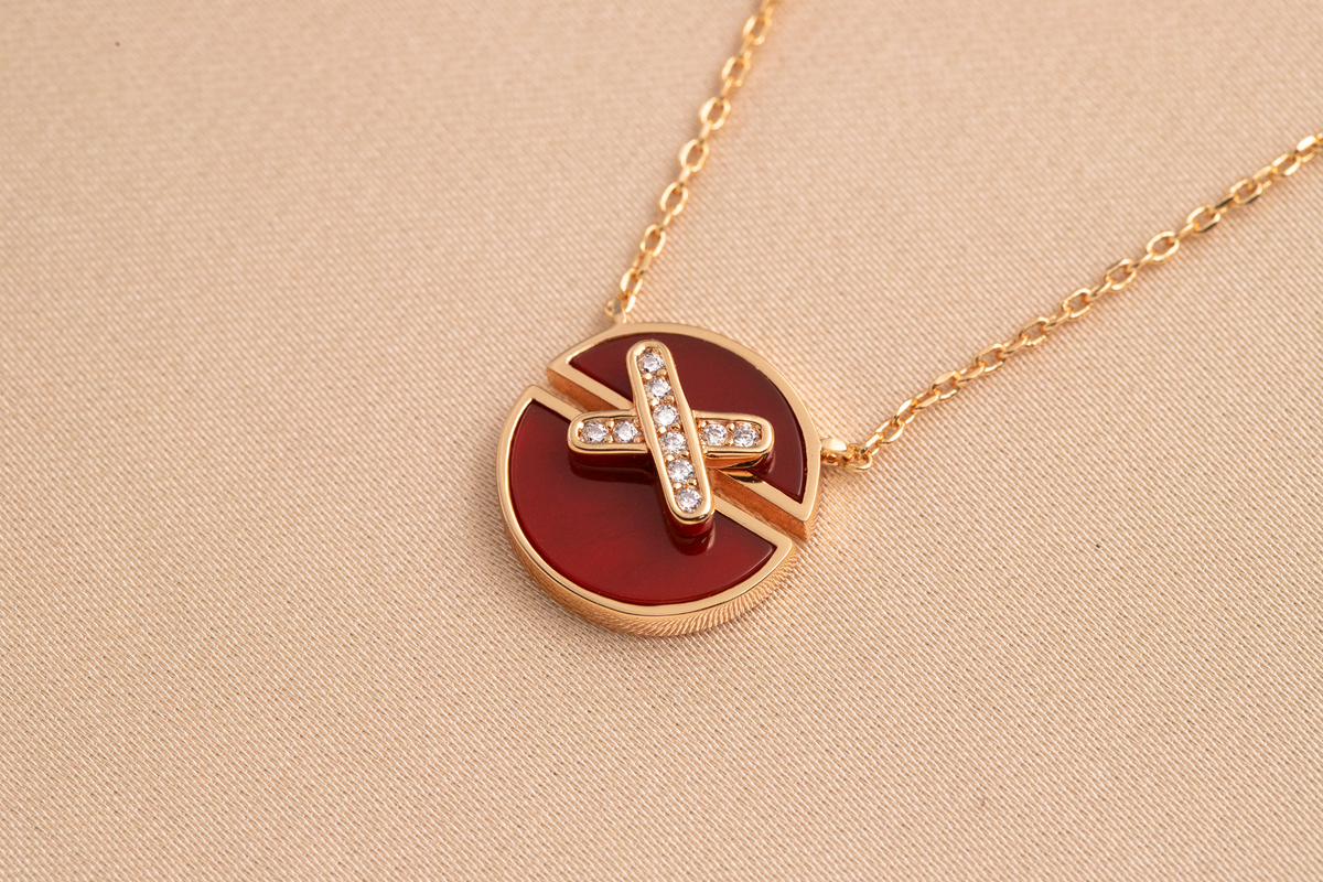 [⭐Seralia]JEUX DE PINK GOLD DIAMOND NECKLACE