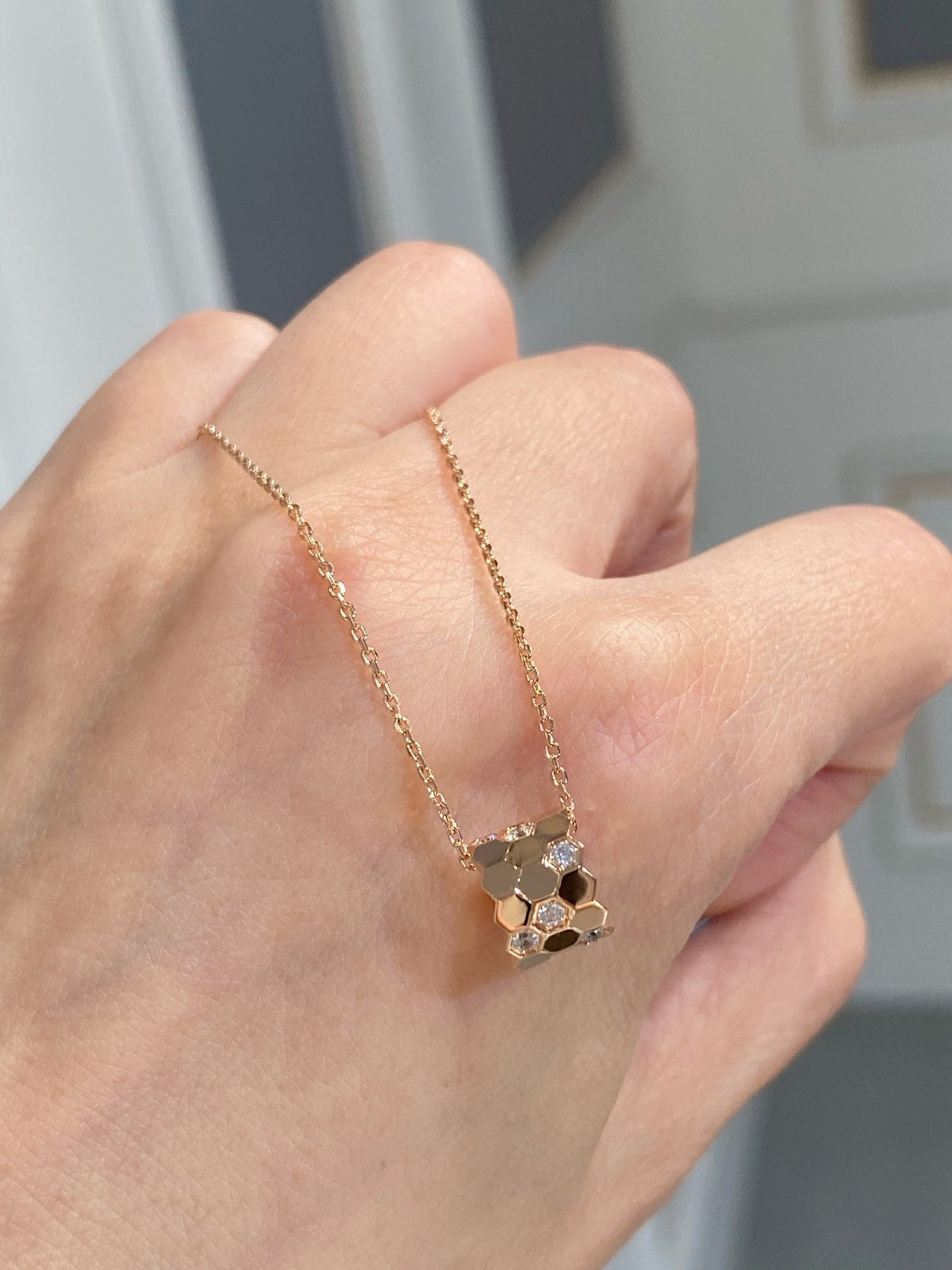 [⭐Seralia]BEE LOVE DIAMOND NECKLACE