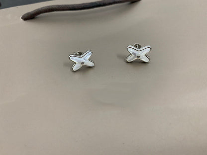 [⭐Seralia]JEUX DE WHITE MOP SILVER DIAMOND EARRINGS
