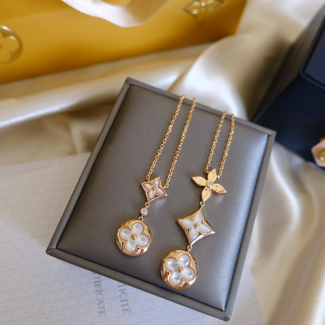 [⭐Seralia]COLOR BLOSSOM LARIAT NECKLACE PINK GOLD WHITE MOTHER PEARL AND DIAMOND