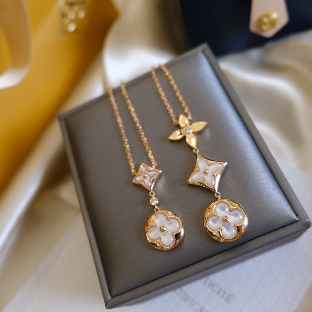 [⭐Seralia]COLOR BLOSSOM LARIAT NECKLACE PINK GOLD WHITE MOTHER PEARL AND DIAMOND