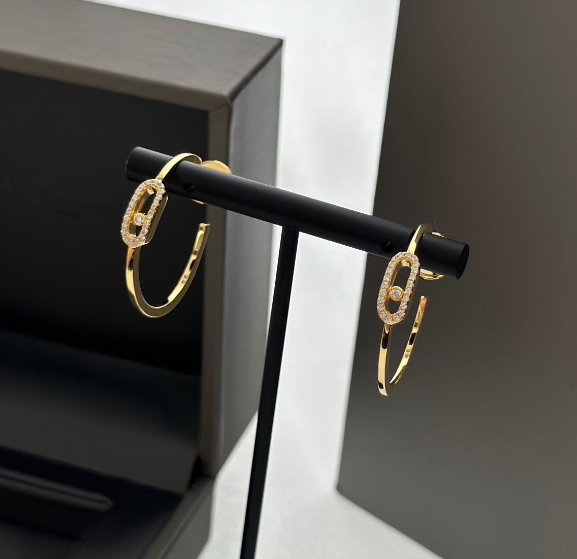 [⭐Seralia]CREOLES MOVE UNO PM DIAMOND EARRINGS