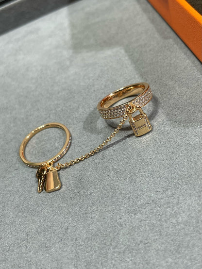 [⭐Seralia]HM KELLY CLOCHETTE DOUBLE RING IN  WITH DIAMONDS