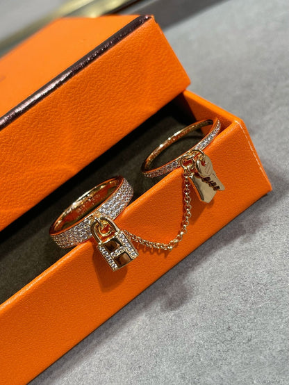 [⭐Seralia]HM KELLY CLOCHETTE DOUBLE RING IN  WITH DIAMONDS