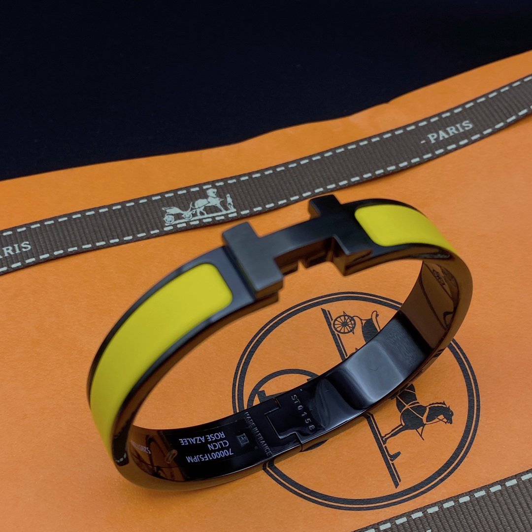 [⭐Seralia]CLIC HM SO BLACK YELLOW BRACELET