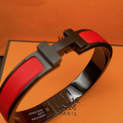 [⭐Seralia]CLIC HM SO BLACK RED BRACELET