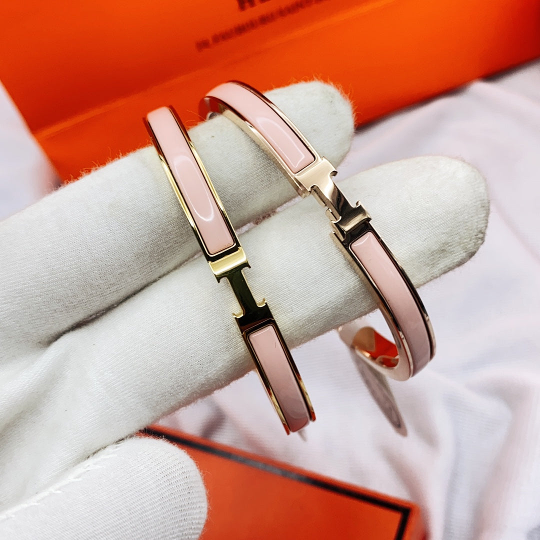 [⭐Seralia]CLASSIC HM CLIC  PINK 8MM ENAMEL BRACELET