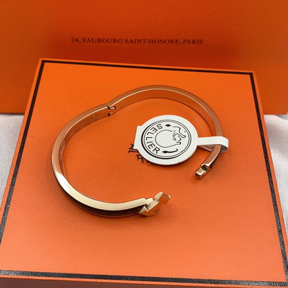 [⭐Seralia]CLASSIC HM CLIC BLACK 8MM ENAMEL BRACELET