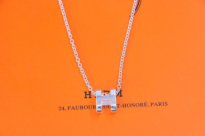 [⭐Seralia]HM NECKLACE H LETTER OVAL SERIES