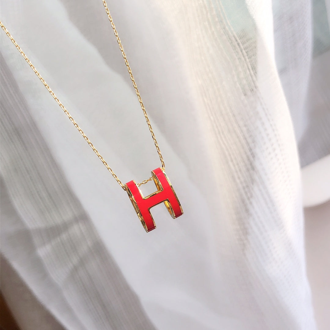 [⭐Seralia]HM CLIC RED ENAMEL GOLD NECKLACE