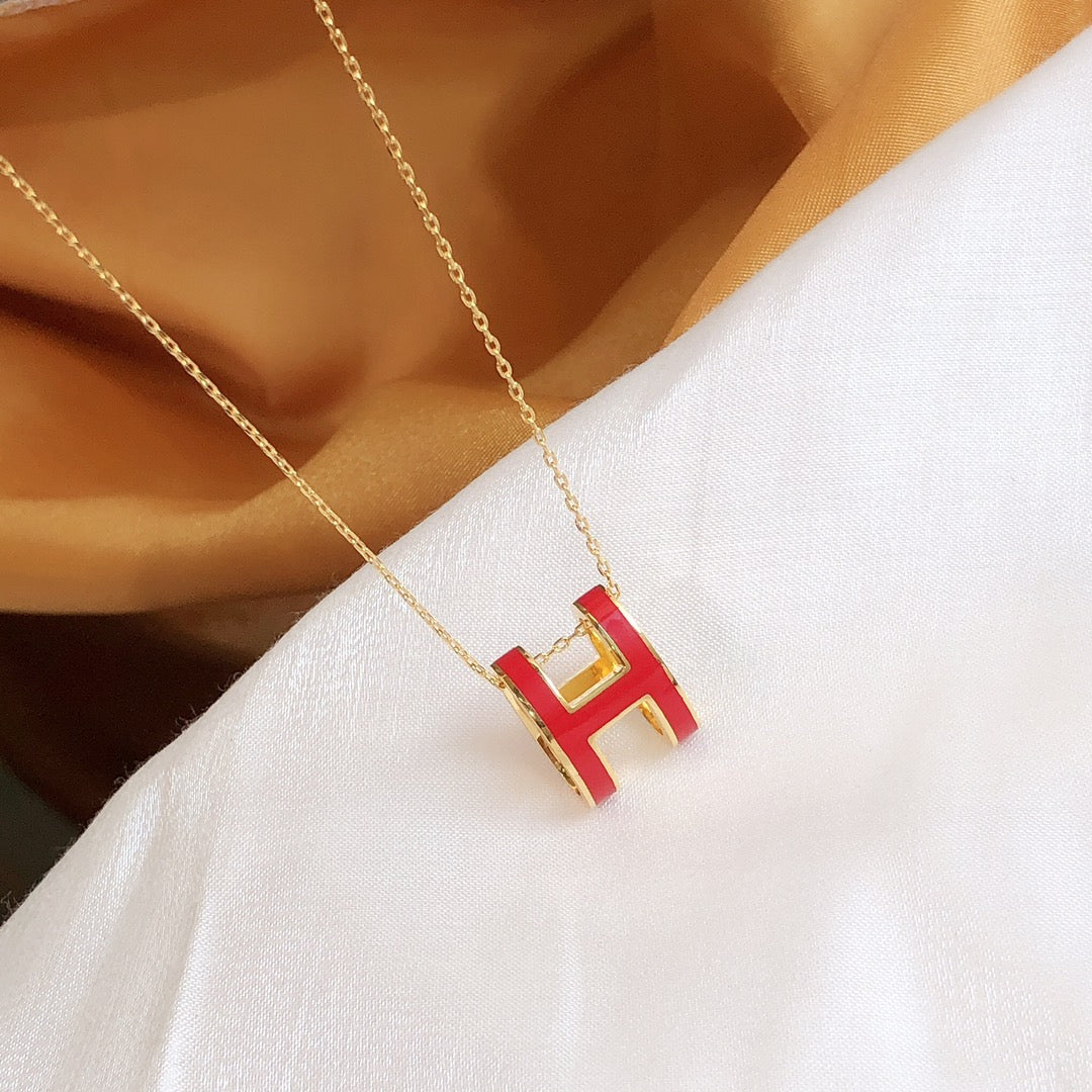 [⭐Seralia]HM CLIC RED ENAMEL GOLD NECKLACE