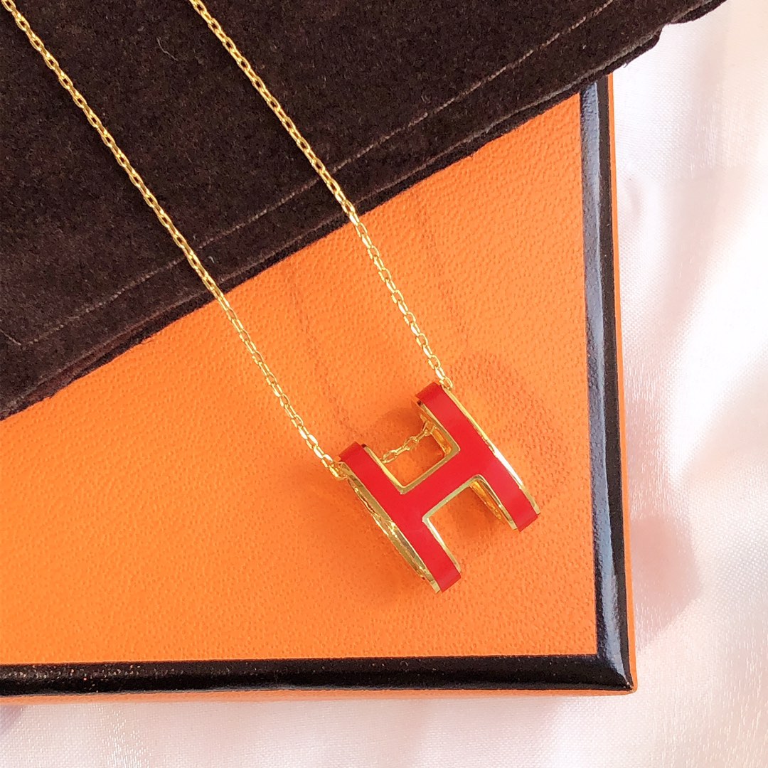[⭐Seralia]HM CLIC RED ENAMEL GOLD NECKLACE
