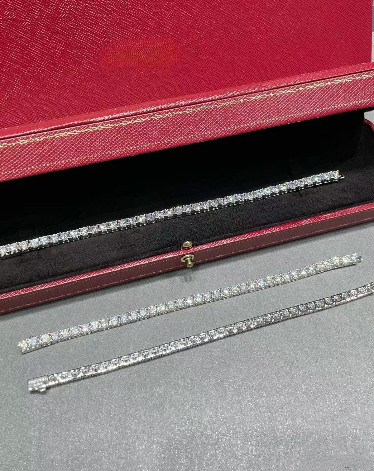 [⭐Seralia jewelrys]TENNIS BRACELET WITH FULL DIAMOND SETTING