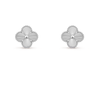 [⭐Seralia]CLOVER MEDIUM 1 MOTIFS LASER EARRINGS