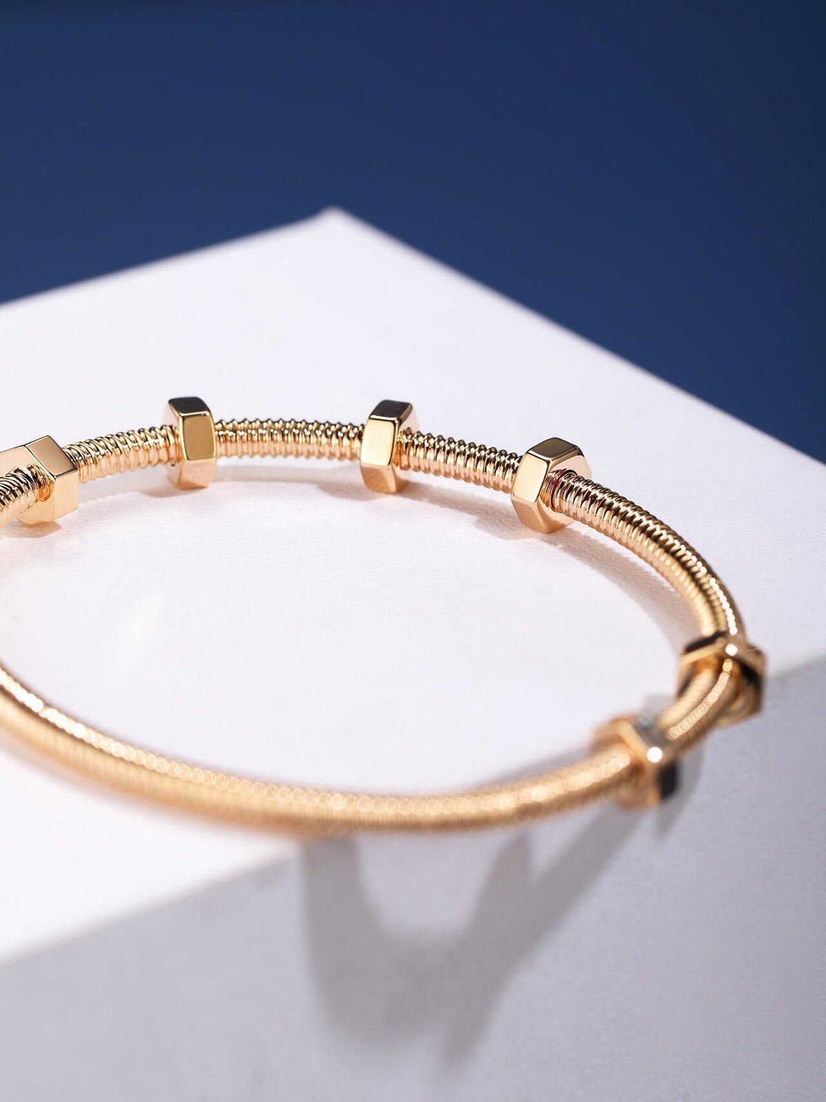 [⭐Seralia jewelrys]CT THREADED BRACELET