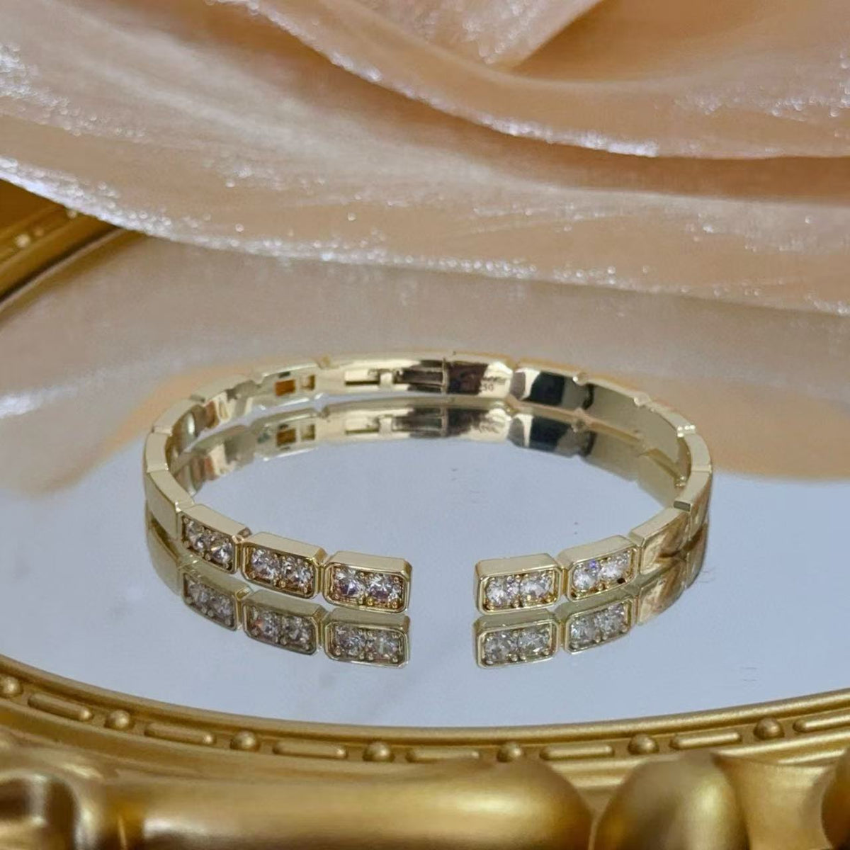 [⭐Seralia jewelrys]LOVE DIAMOND OPEN  BRACELET