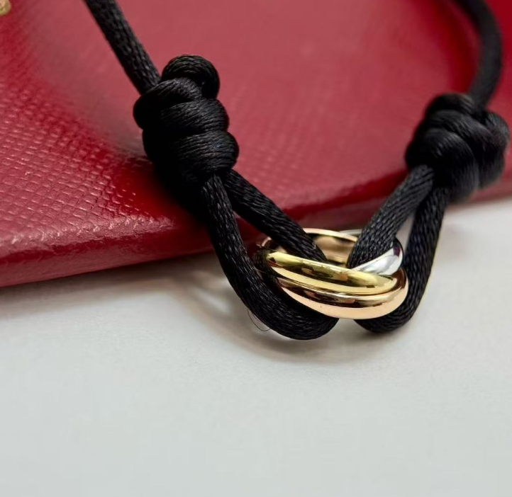 [⭐Seralia]THREE-RING SELF-ADJUSTING CORD BRACELET