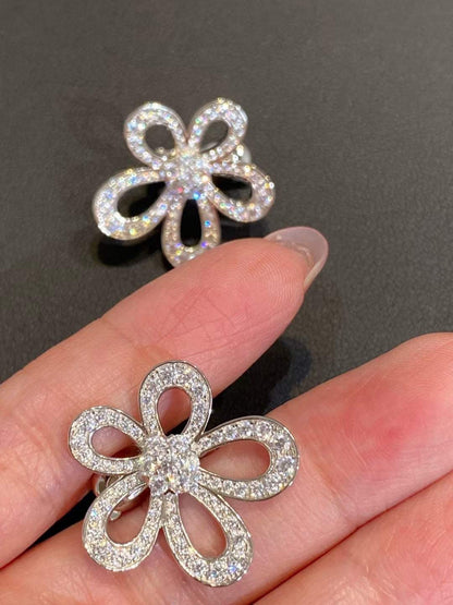 [⭐Seralia]FLOWERLACE EARRINGS FULL DIAMONDS