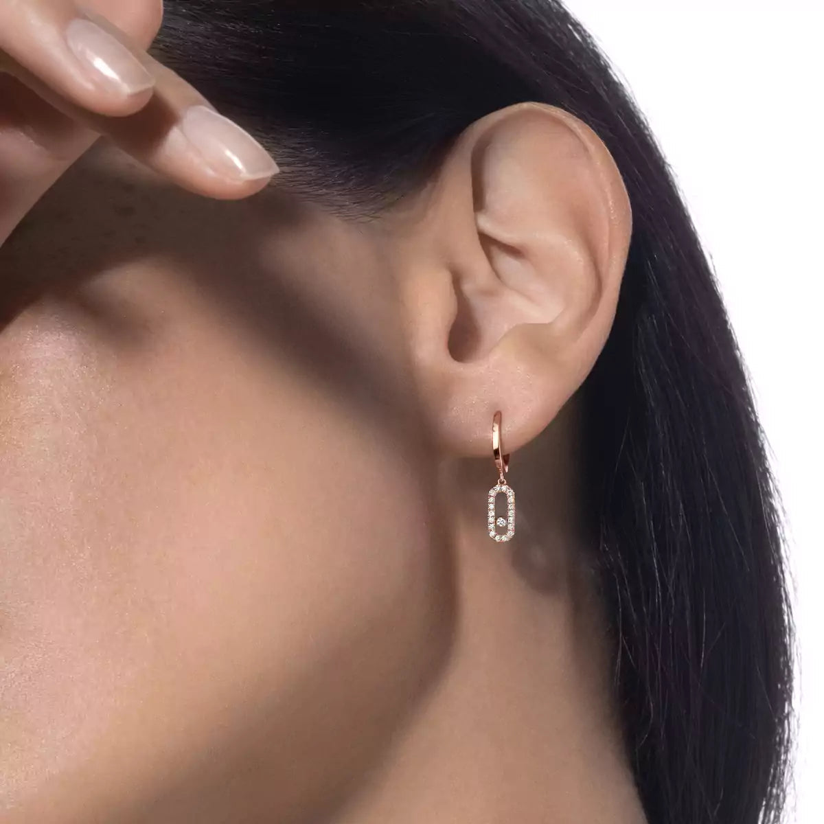 [⭐Seralia]Move Uno Single Diamond Hoop Earring