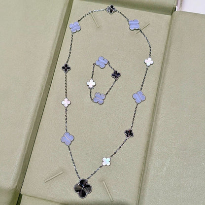 [⭐Seralia]DETACHABLE CLOVER 15(11+4) FLOWER SILVER NECKLACE SET