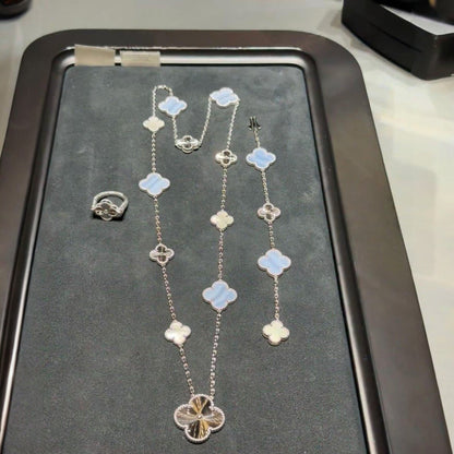 [⭐Seralia]DETACHABLE CLOVER 15(11+4) FLOWER SILVER NECKLACE SET