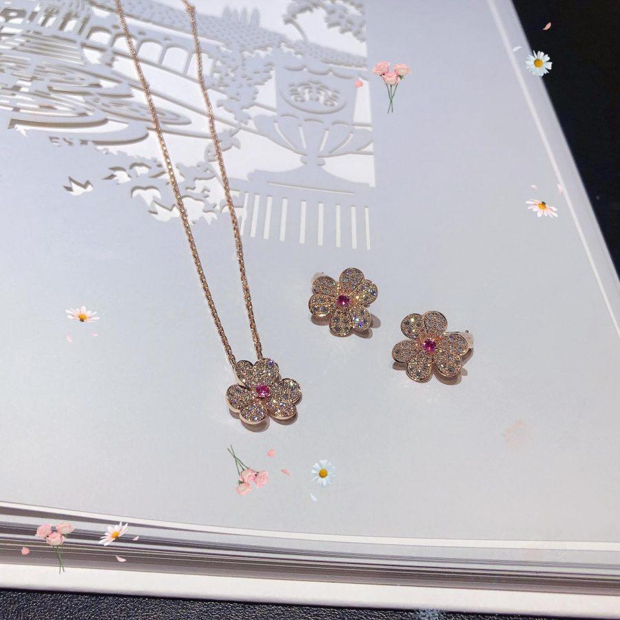 [⭐Seralia]FRIVOLE ROSE GOLD FLOWER DIAMOND NECKLACE