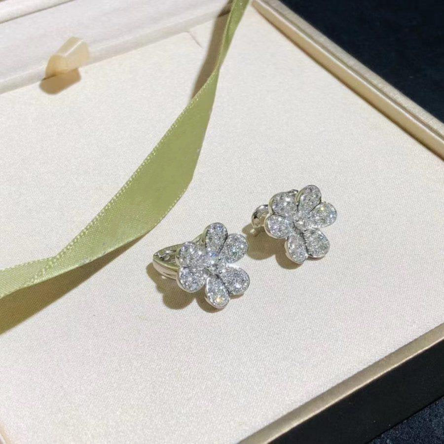 [⭐Seralia]FRIVOLE SILVER FLOWER DIAMOND EARRINGS
