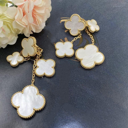 [⭐Seralia]CLOVER EARRINGS WHITE MOP 4 MOTIFS GOLD